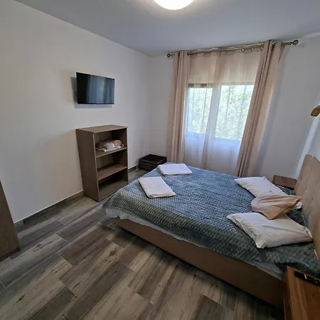 7 On The 3* Eforie Nord